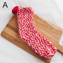 Load image into Gallery viewer, CUP CAKE SOCKS - STRAWBERRY LOVE - Jamjo Online